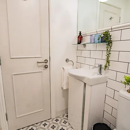 Superb Marina Hideaway * Dublin